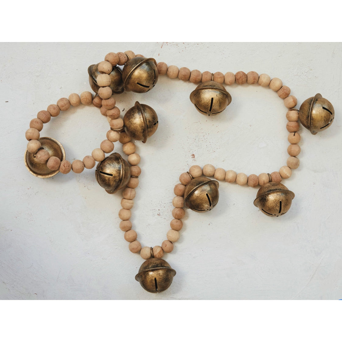 Wood Bead & Metal Bell
Garland, Natural & Antique Gold Finish