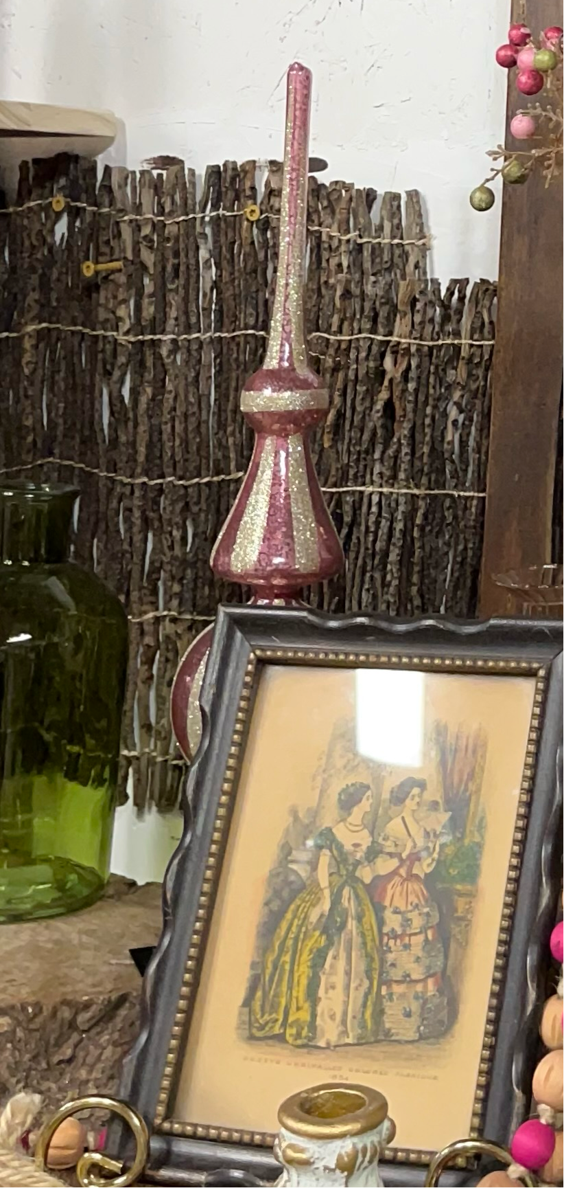 PINK MERCURY GLASS FINIAL W/CHAMPAGNE GLITTER (Sue)