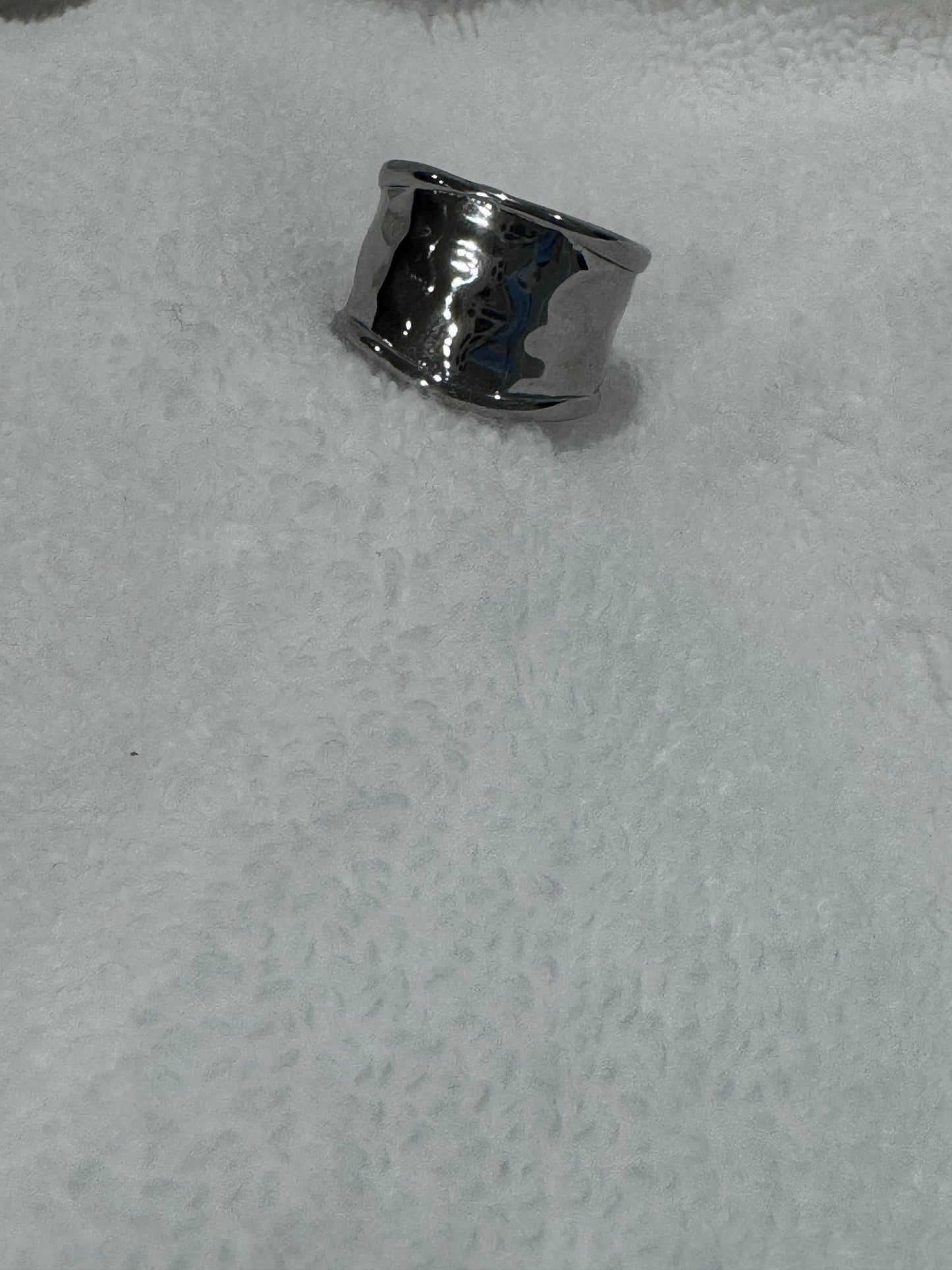 Hammered Metal Ring (Silver)