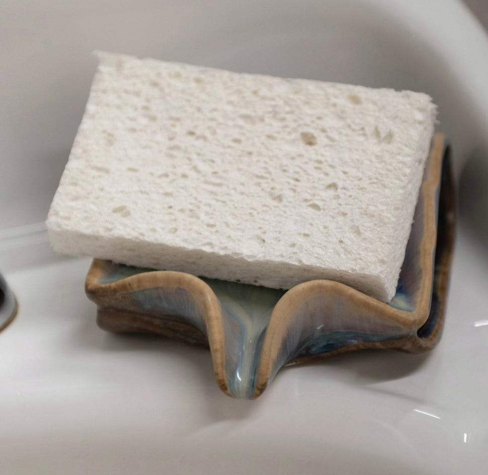 Sponge Holder/Soap Dish with Drip Spout, 2 Colors
