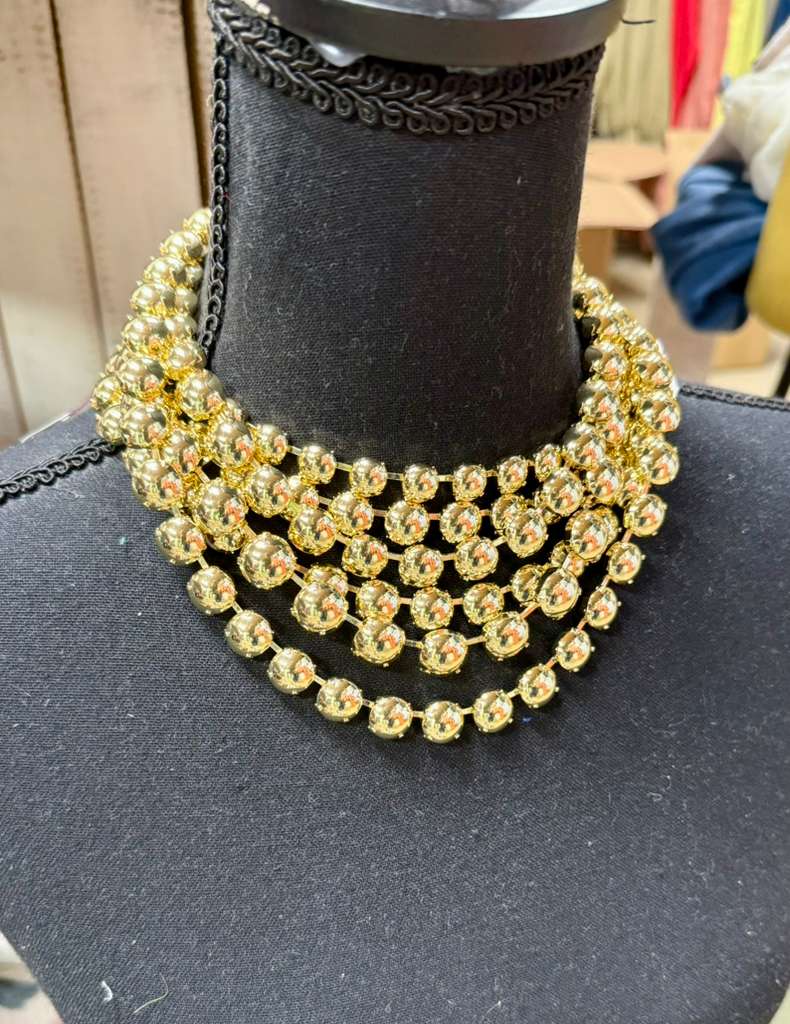 Gold stones with prongs Necklace