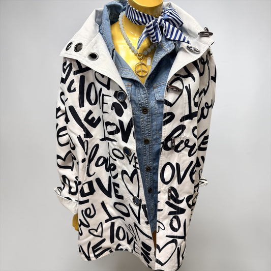 The Luxe Signature Rain-Jacket