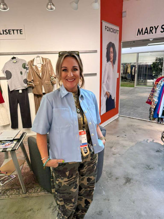 ✨ Meet our Boutique Exclusive “The Signature Sutton”Leather Jacket “Where polished style meets effortless comfort.”