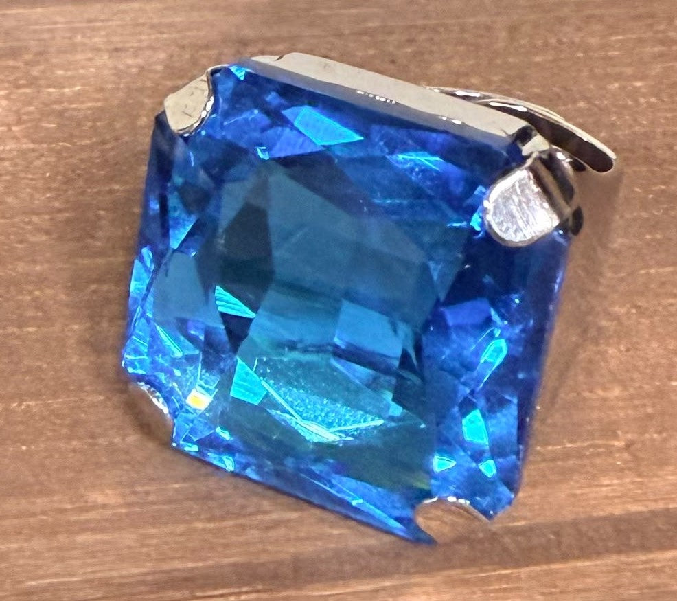 Exaggerated Square Crystal Open Ring