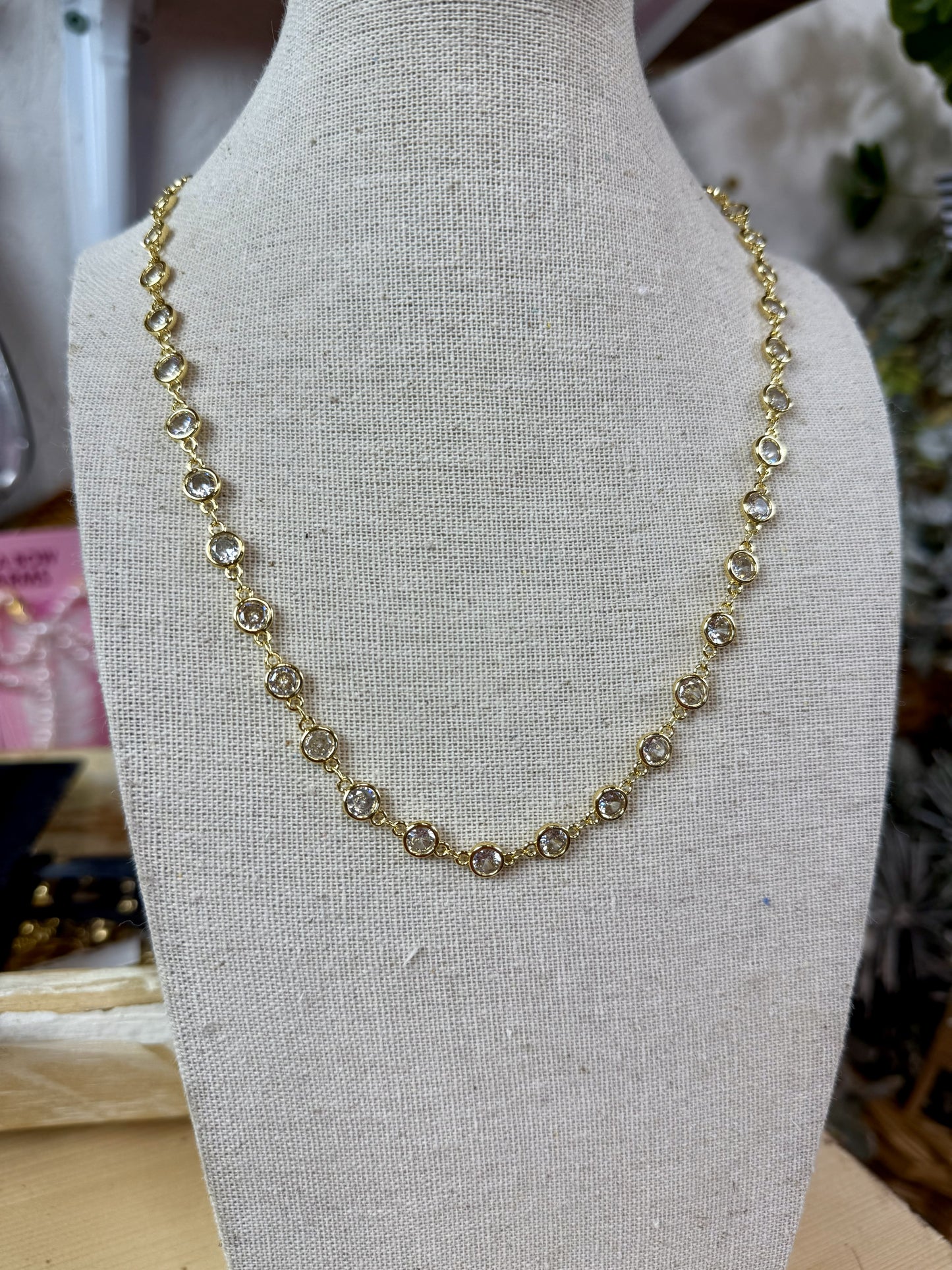 The Everglow Necklace