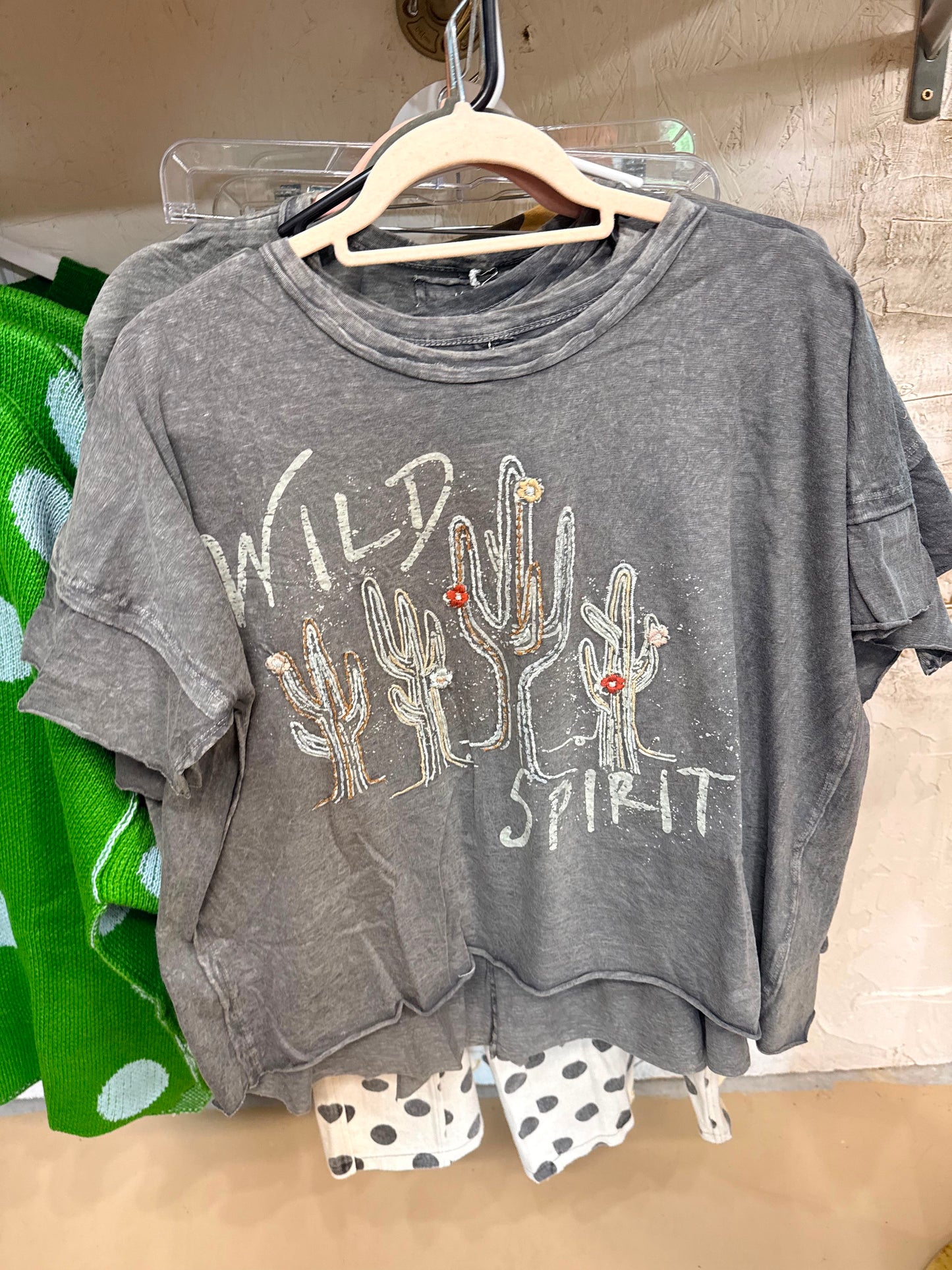 Vintage Western Cactus Graphic T-Shirt – Washed Gray Wild Spirit Tee