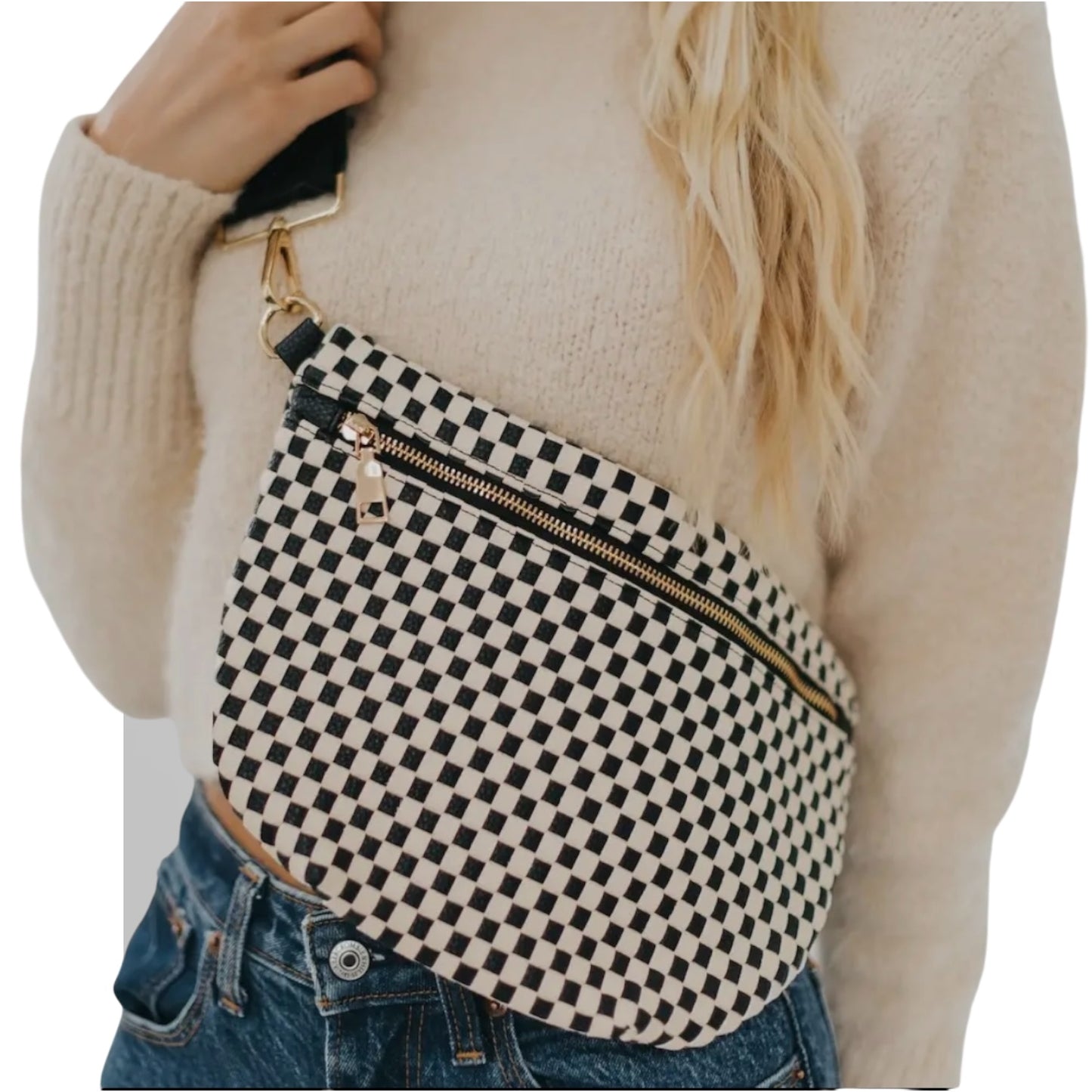 Wesslyn Sling Bag